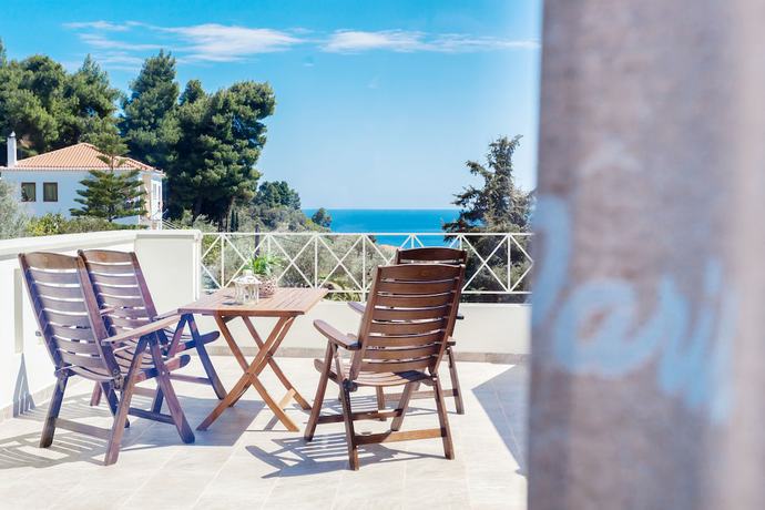 Imagen de la habitación del Hotel Stafylos Suites Boutique. Foto 3