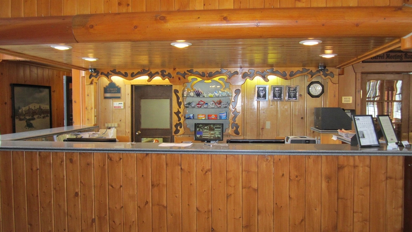 Imagen de los interiores del Hotel Stage Coach Inn, West Yellowstone. Foto 11