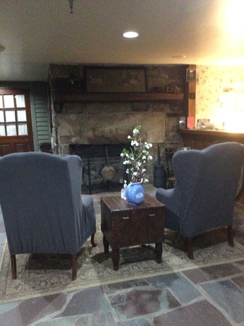 Imagen general del Hotel Stagecoach House Inn. Foto 7