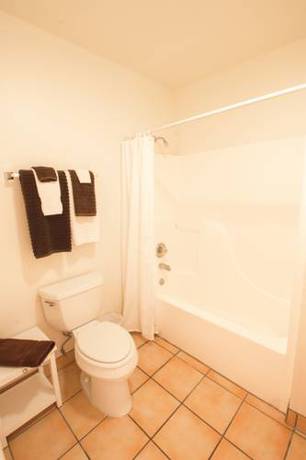 Imagen de la habitación del Hotel Stagecoach Suites. Foto 3