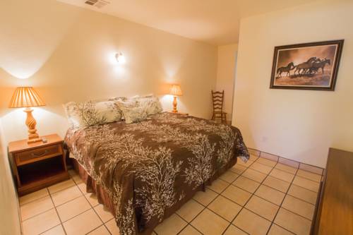 Imagen de la habitación del Hotel Stagecoach Suites. Foto 4