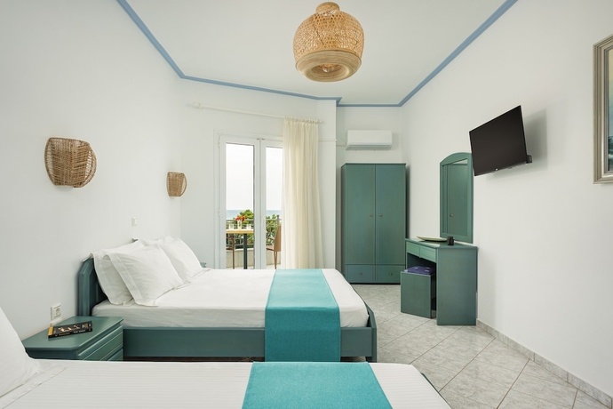 Imagen de la habitación del Hotel Staikos. Foto 2