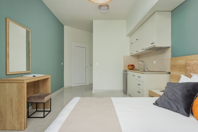 Imagen de la habitación del Hotel Staikos. Foto 7