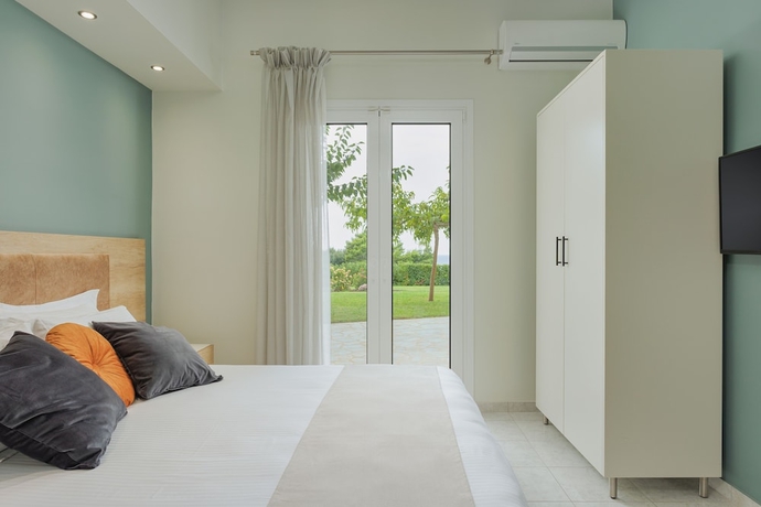 Imagen de la habitación del Hotel Staikos. Foto 9