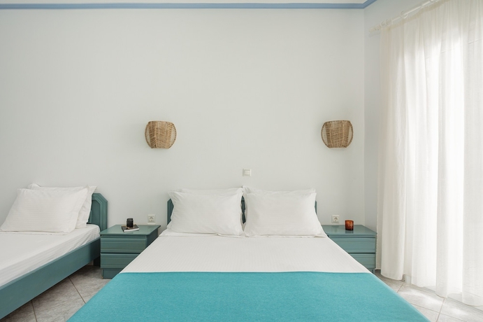 Imagen de la habitación del Hotel Staikos. Foto 13