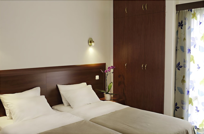 Imagen de la habitación del Hotel Stalis, Atenas. Foto 6