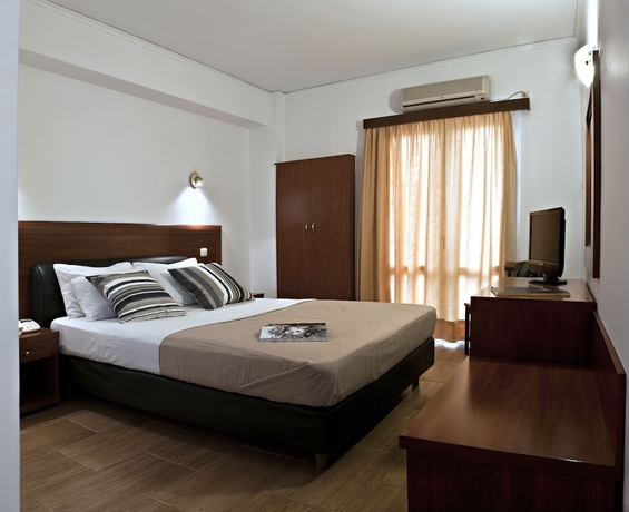 Imagen de la habitación del Hotel Stalis, Atenas. Foto 8