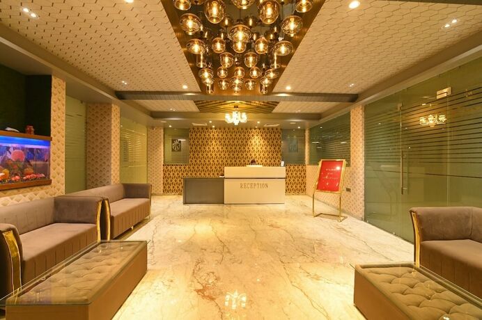 Imagen general del Hotel Stallion. Foto 5