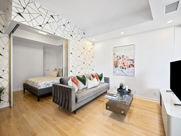 Imagen de la habitación del Hotel Stallion Suites Opp CN Tower and Scotiabank Arena. Foto 6