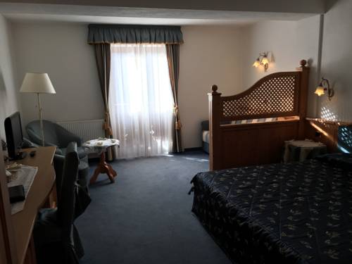 Imagen de la habitación del Hotel Stalon, San Martino di Castrozza. Foto 3