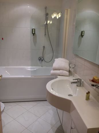 Imagen de la habitación del Hotel Stalon, San Martino di Castrozza. Foto 4