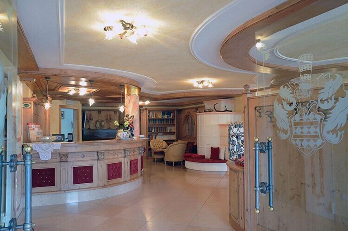 Imagen de los interiores del Hotel Stalon, San Martino di Castrozza. Foto 15