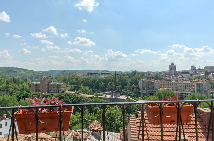 Imagen general del Hotel Stambolov Veliko Tarnovo. Foto 1