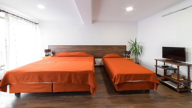 Imagen de la habitación del Hotel Stambolov Veliko Tarnovo. Foto 12