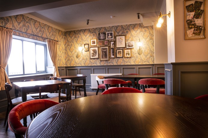 Imagen del bar/restaurante del Hotel Stamford Gate. Foto 6