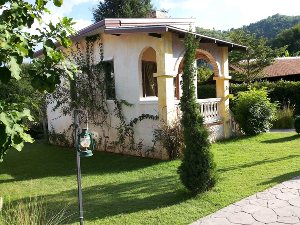 Imagen de los exteriores del Hotel Stamp Hills Resort and Restaurant. Foto 14