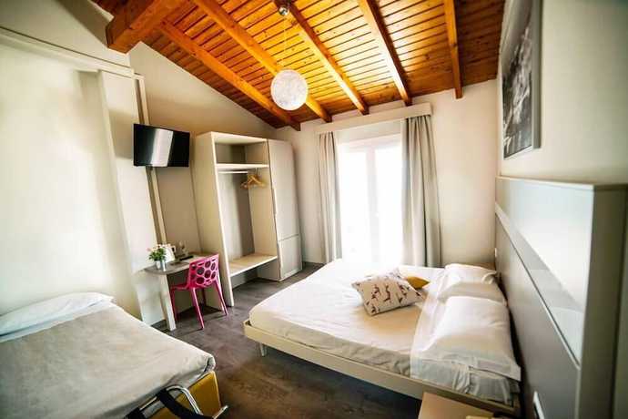 Imagen de la habitación del Hotel Stampa 1968. Foto 3