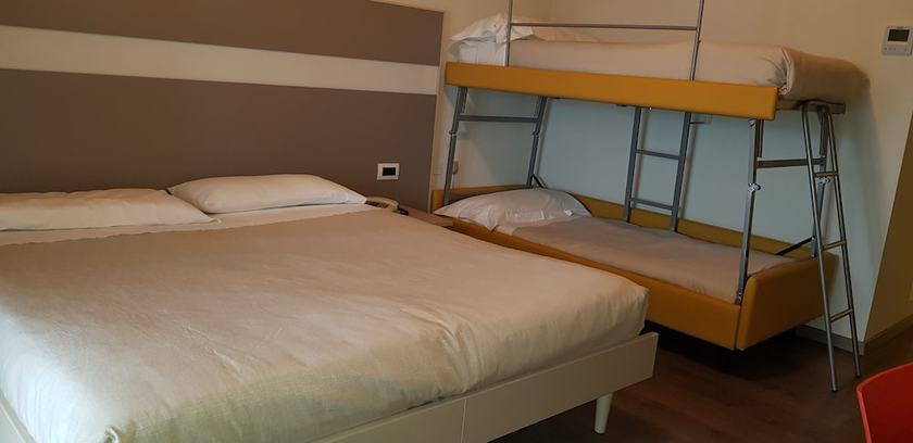 Imagen de la habitación del Hotel Stampa 1968. Foto 13