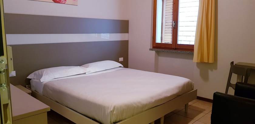 Imagen de la habitación del Hotel Stampa 1968. Foto 18