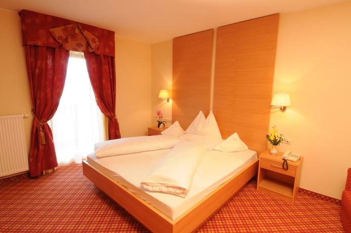 Imagen de la habitación del Hotel Stamserhof. Foto 7