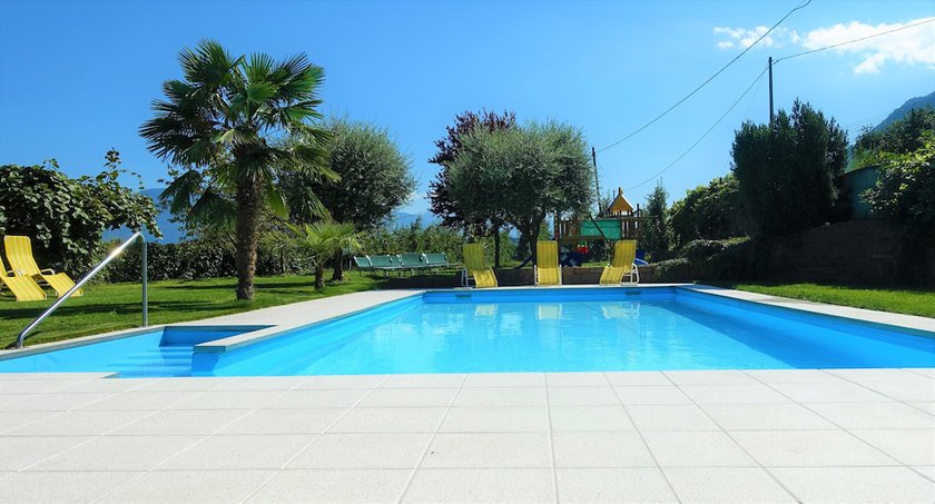 Imagen de la piscina del Hotel Stamserhof. Foto 18
