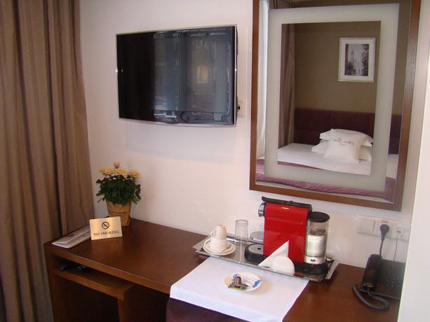 Imagen de la habitación del Hotel Stan Gret. Foto 17