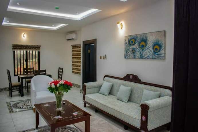 Imagen de la habitación del Hotel Stancorp Suites. Foto 19