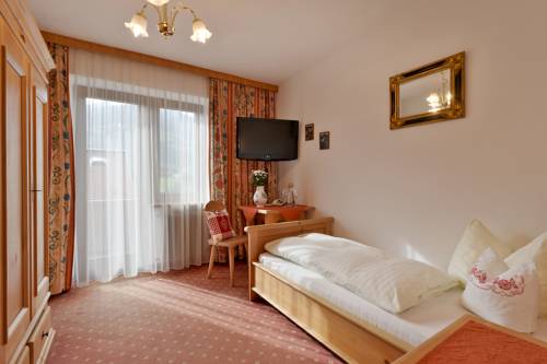 Imagen de la habitación del Hotel Standlhof Zillertal. Foto 2