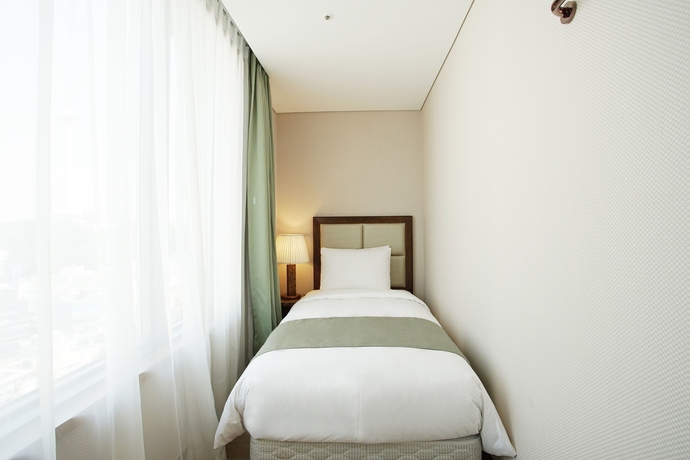 Imagen de la habitación del Hotel Stanford Busan. Foto 12