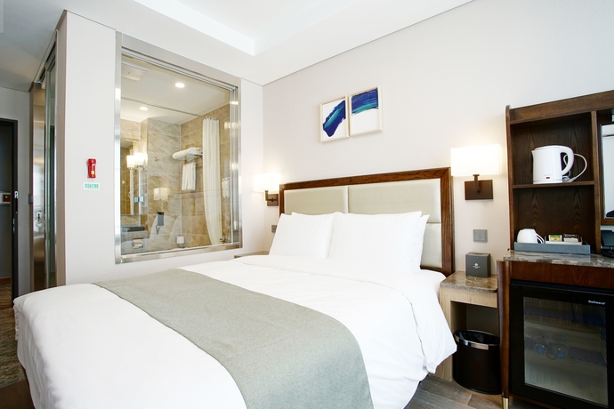 Imagen de la habitación del Hotel Stanford Busan. Foto 13