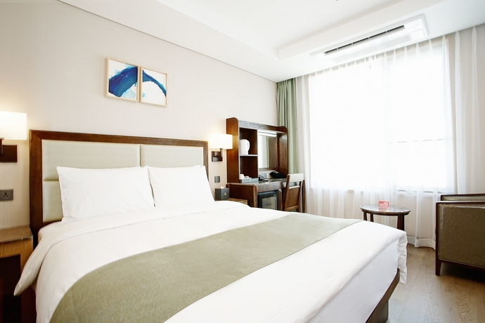 Imagen de la habitación del Hotel Stanford Busan. Foto 15