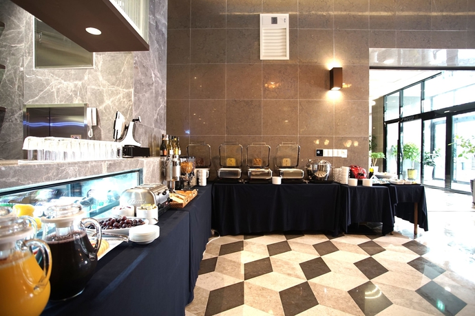 Imagen del bar/restaurante del Hotel Stanford Busan. Foto 4