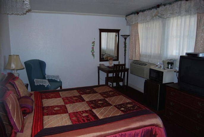 Imagen de la habitación del Hotel Stanford Motor Inn Palo Alto. Foto 6