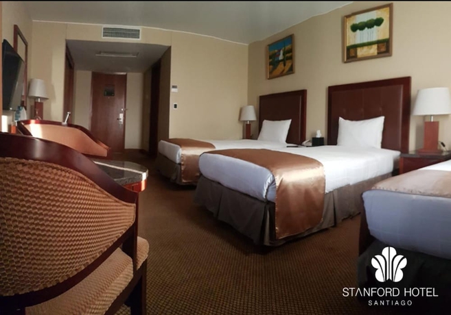 Imagen de la habitación del Hotel Stanford Santiago. Foto 13
