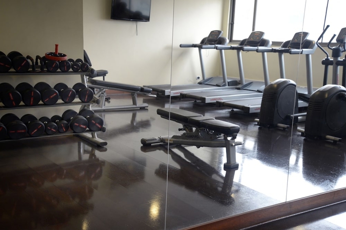 Imagen de los interiores del Hotel Stanford Santiago. Foto 18