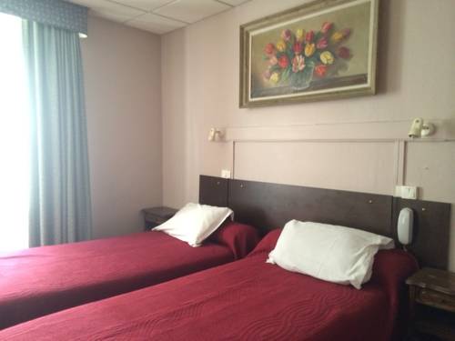 Imagen de la habitación del Hotel Stanislas. Foto 2