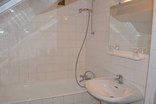 Imagen de la habitación del Hotel Stanislas. Foto 6