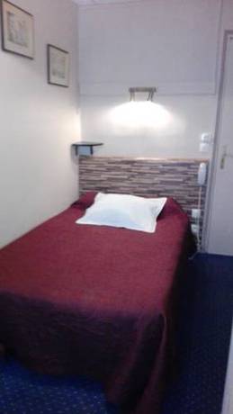 Imagen de la habitación del Hotel Stanislas. Foto 9