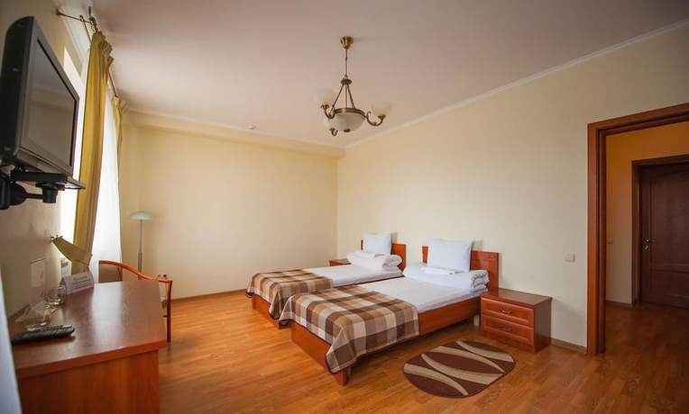 Imagen de la habitación del Hotel Stanislaviv. Foto 7