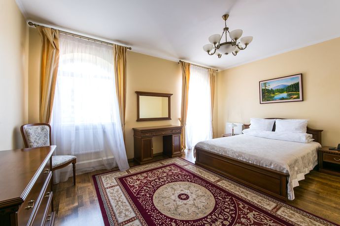 Imagen de la habitación del Hotel Stanislaviv. Foto 14