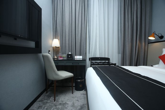 Imagen de la habitación del Hotel Stanton. Foto 7
