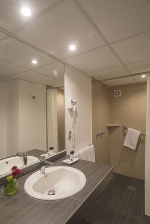 Imagen de la habitación del Hotel Stanza. Foto 7