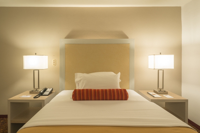 Imagen de la habitación del Hotel Stanza. Foto 10