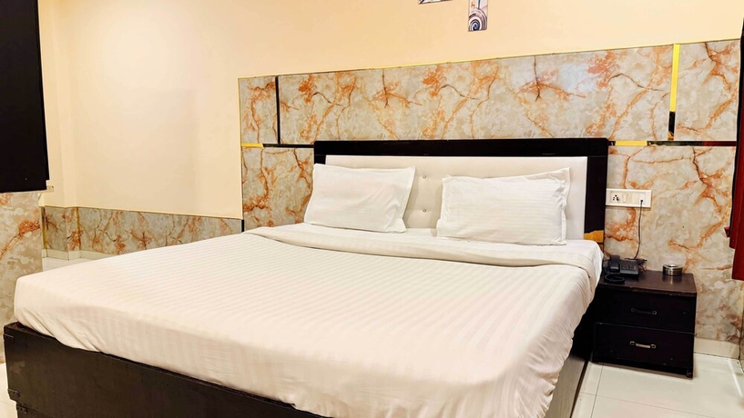 Imagen de la habitación del Hotel Star 21. Foto 16