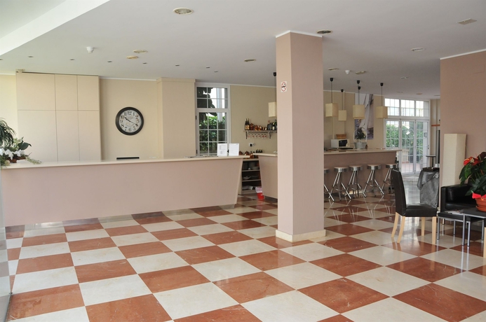 Imagen de los interiores del Hotel Star Bay. Foto 14