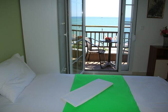 Imagen de la habitación del Hotel Star Beach Resort. Foto 11