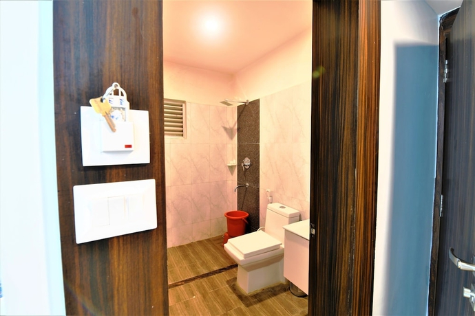 Imagen de la habitación del Hotel Star Bodhgaya. Foto 13