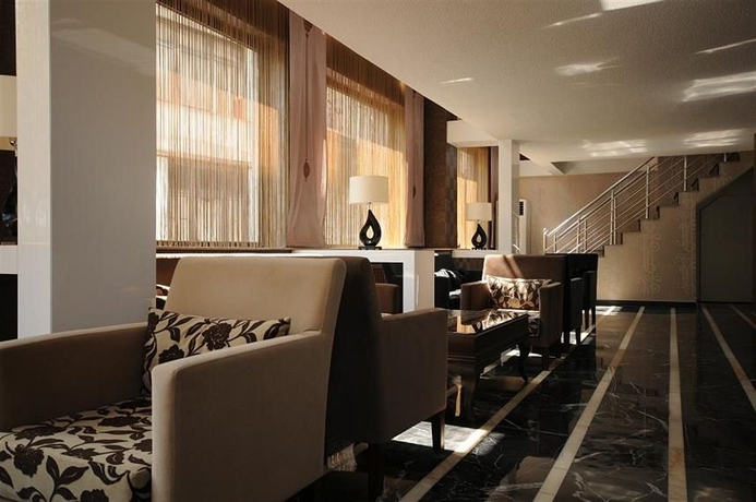 Imagen de los interiores del Hotel Star City. Foto 12