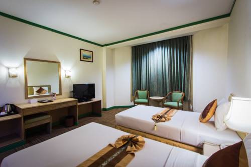 Imagen de la habitación del Hotel Star Convention. Foto 16