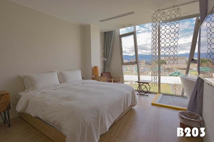 Imagen de la habitación del Hotel Star Deco Resort. Foto 15